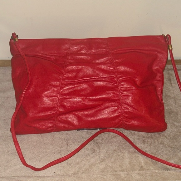 Vintage Red Gathered Soft Leather Crossbody Clutch Bag - Picture 2 of 12